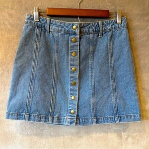 Snap Button-Front Denim Skirt Sz L Classic Preppy Casual Western Festival